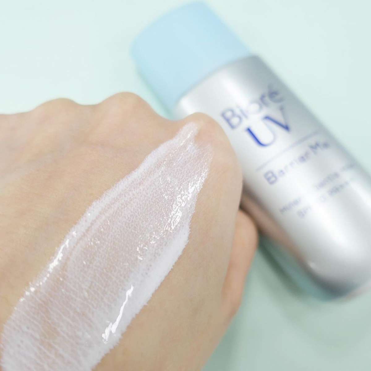 Biore UV Barrier Me Mineral Gentle Milk SPF 50 PA+++ 50ml